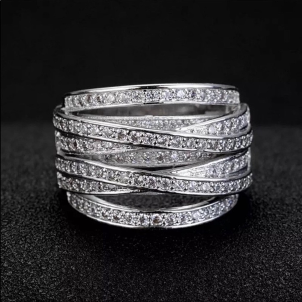Womens silver 💍 - Picture 2 of 13